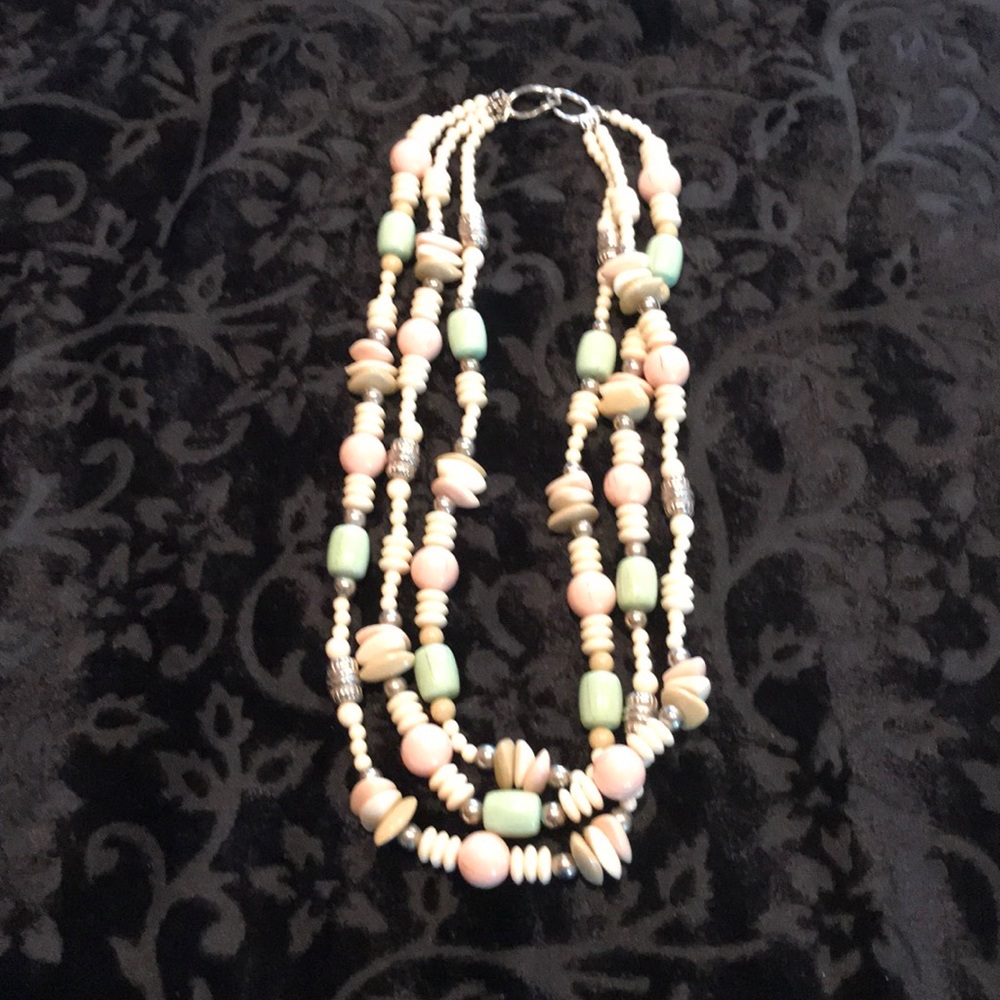 Three tiered necklace